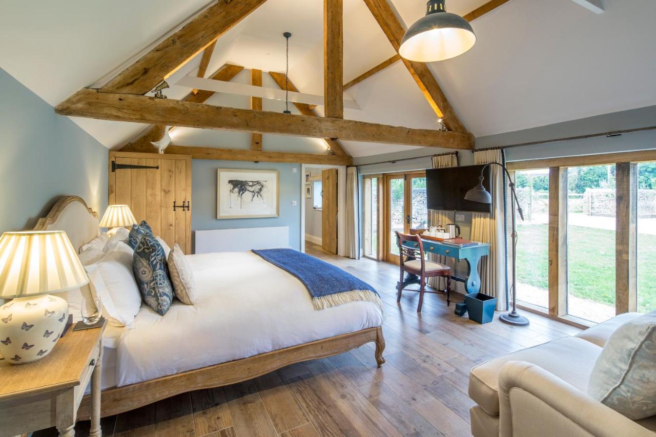 The Cowsheds Villa Brinkworth Eksteriør billede